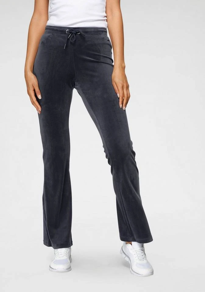 KangaROOS Jazzpants aus weichem Nicky-Samt mit collem Nieten-Logo - NEUE KOLLEKTION Schwarz, Marine 1 KangaROOS Jazzpants aus weichem Nicky-Samt mit collem Nieten-Logo - NEUE KOLLEKTION Schwarz, Marine