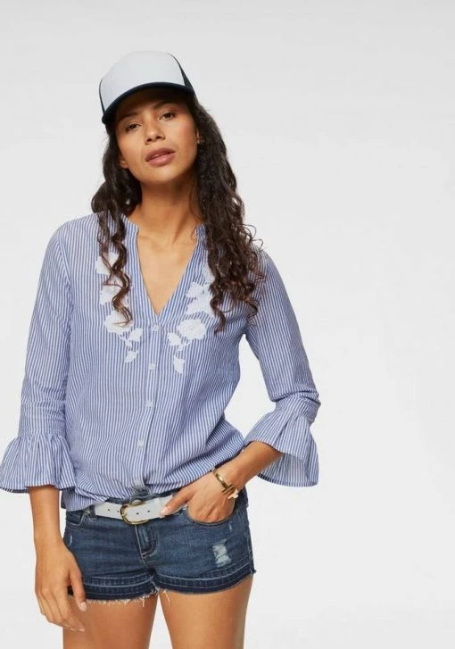 KangaROOS Hemdbluse mit Volants am Ärmel und Blumen-Stickerei vorne -KANGAROOS Verkäufe 29745111