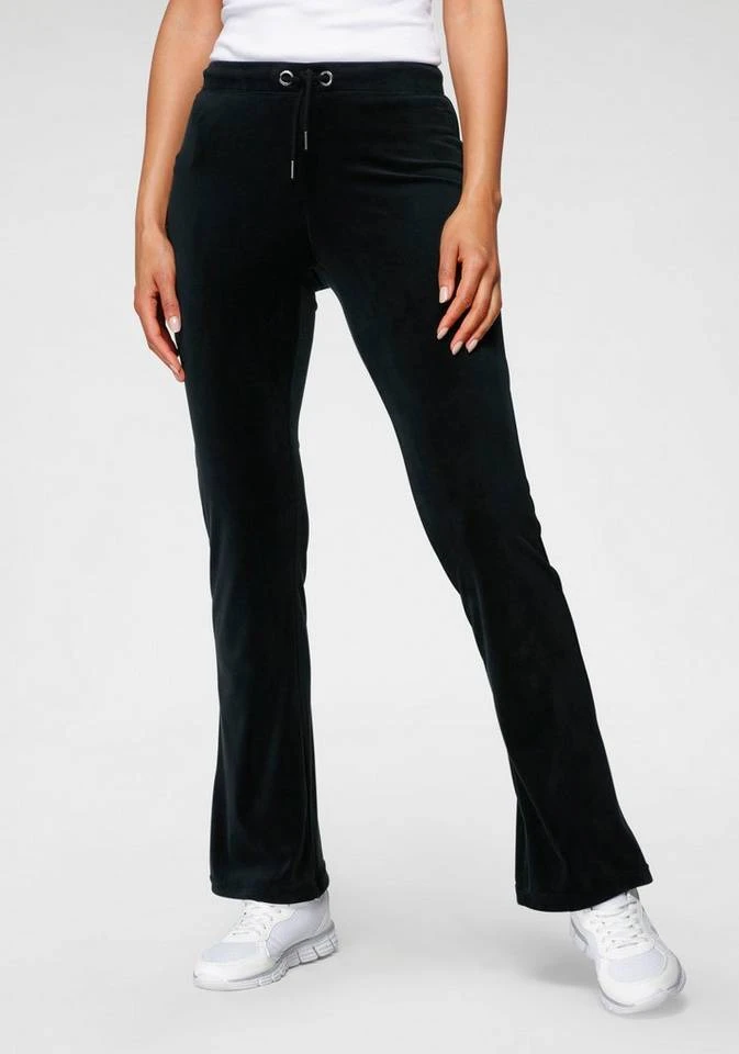 KangaROOS Jazzpants aus weichem Nicky-Samt mit collem Nieten-Logo - NEUE KOLLEKTION Schwarz, Marine 11 KangaROOS Jazzpants aus weichem Nicky-Samt mit collem Nieten-Logo - NEUE KOLLEKTION Schwarz, Marine – Bild 11